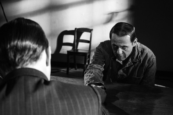 Samuel Finzi (Peter Kürten)